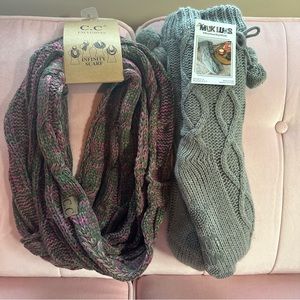 Infinity Scarf Multi color/ Muk Luke (Grey)cabin socks S/M (5-7.5) both NWT